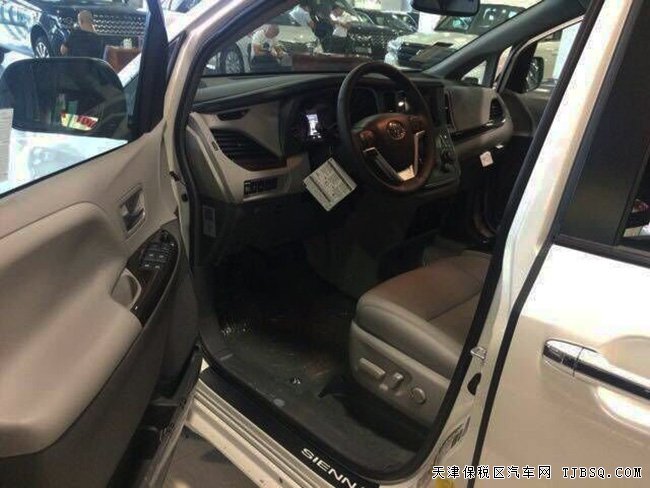 2017款豐田塞納3.5L兩驅(qū)版商務(wù)MPV 平行進口車熱賣46萬