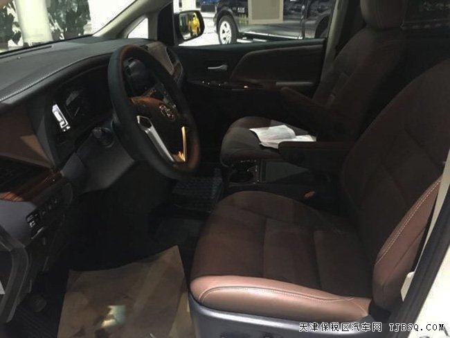 16款豐田塞納3.5L四驅頂配版 天津港現(xiàn)車盛惠來襲