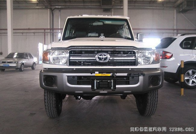 2016款豐田LC76中東版 平行進口現(xiàn)車熱賣優(yōu)惠折扣
