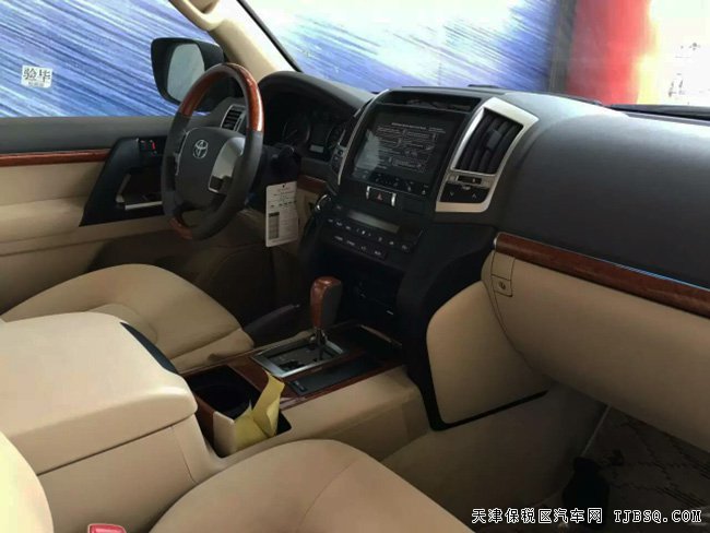 15款豐田酷路澤4000中東版 雙差速鎖/8座現(xiàn)車82.8萬購