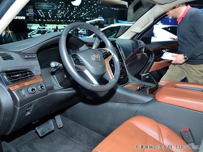 16款凱迪拉克凱雷德6.2L 全尺寸SUV現(xiàn)車熱賣惠酬賓