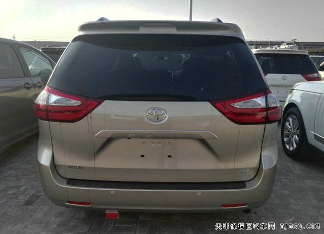 2016款豐田塞納3.5L兩驅(qū)版八座MPV 平行進(jìn)口車44.5萬(wàn)購(gòu)