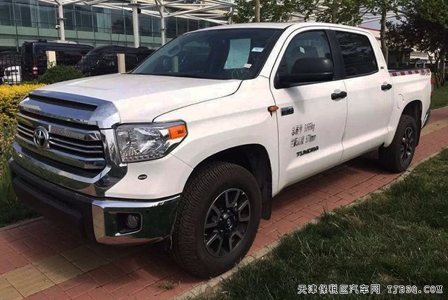 2016款豐田坦途5.7L美式皮卡 天津港現(xiàn)車震撼讓利