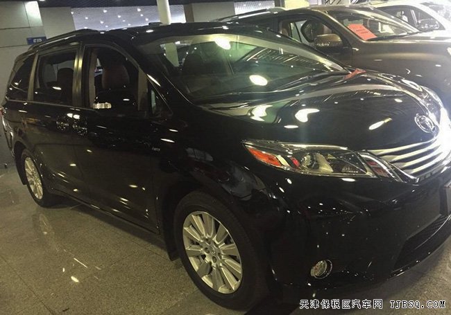 2017款豐田塞納商務(wù)車報(bào)價(jià) 3.5L四驅(qū)頂配版熱賣