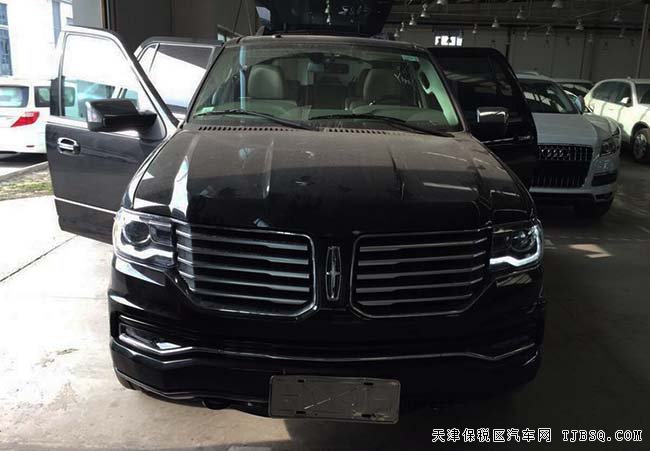 2016款林肯領(lǐng)航員3.5T全尺寸SUV 現(xiàn)車優(yōu)惠酬賓