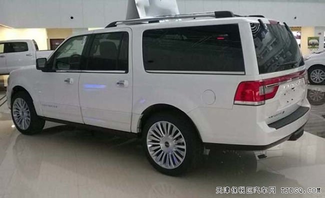 2016款林肯領(lǐng)航員3.5T七座SUV 圣誕節(jié)熱賣(mài)鉅惠來(lái)襲