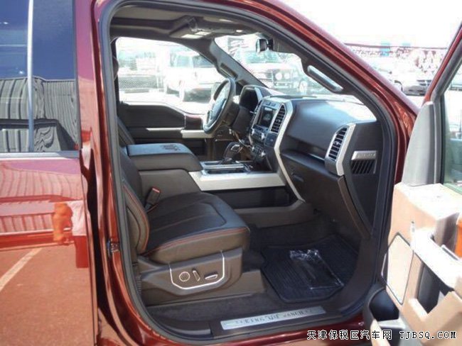 2016款福特F150國王牧場版3.5T皮卡 601A包現(xiàn)車56萬熱賣