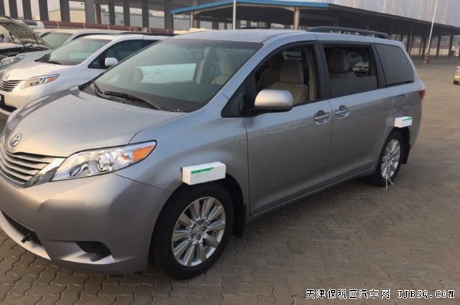 2017款豐田塞納3.5L四驅(qū)標配版 平行進口車報價48.8萬
