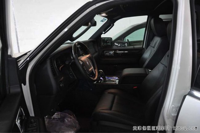 16款林肯領(lǐng)航員3.5T墨西哥版 22輪/后娛現(xiàn)車93萬惠報價