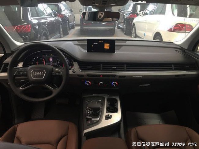 2016款?yuàn)W迪Q7歐規(guī)版七座 平行進(jìn)口車熱賣享折扣