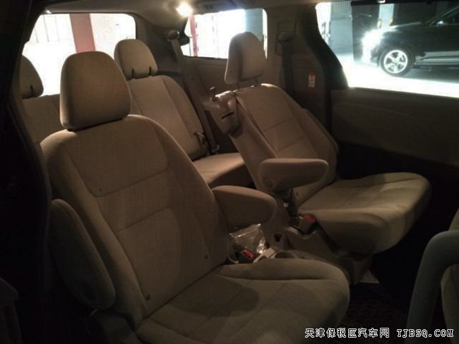 2016款豐田塞納商務(wù)車報(bào)價(jià) 3.5L四驅(qū)版MPV優(yōu)惠呈現(xiàn)
