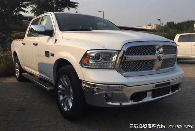 2017款道奇公羊5.7L長角號(hào)美式皮卡 現(xiàn)車優(yōu)惠酬賓