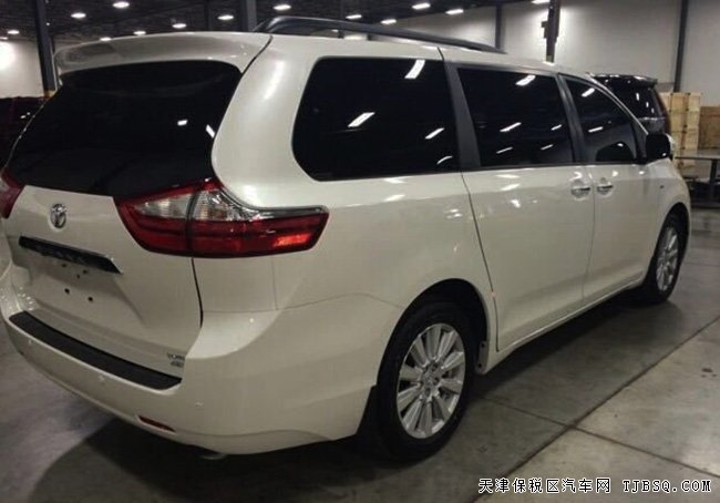 2017款豐田塞納商務(wù)車報價 3.5L豪華MPV優(yōu)惠走俏