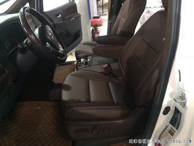 平行進口豐田塞納3.5L四驅(qū)頂配版 17款現(xiàn)車享折扣