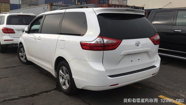 2017款豐田塞納3.5L兩驅(qū)版/四驅(qū)版 天津港現(xiàn)車44.8萬起