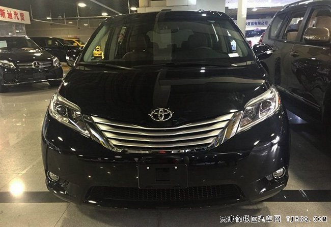 2017款豐田塞納3.5L四驅(qū)頂配版 豪華商務(wù)車惠報(bào)價