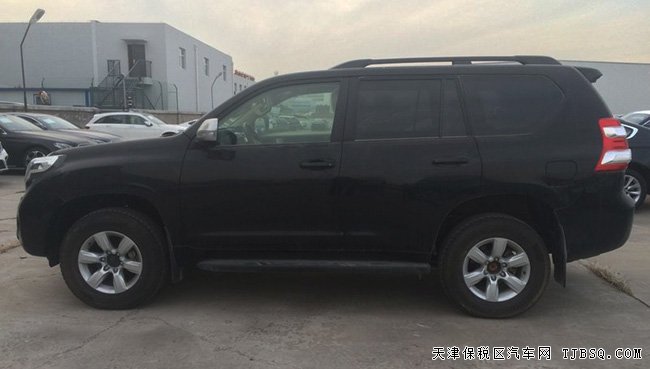 2016款豐田霸道3000中東版 3.0T柴油現(xiàn)車優(yōu)惠走俏