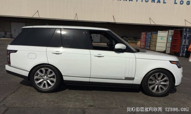 2016款路虎攬勝3.0T行政版報(bào)價(jià) 平行進(jìn)口現(xiàn)車熱賣