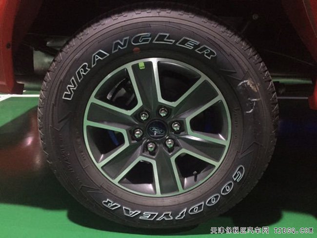 2016款福特F150加規(guī)版美式皮卡 302A/XLT包現(xiàn)車41.5萬