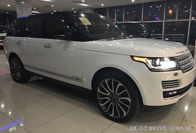 2016款路虎攬勝5.0T創(chuàng)世加長版 22輪/滑動(dòng)全景現(xiàn)車248萬