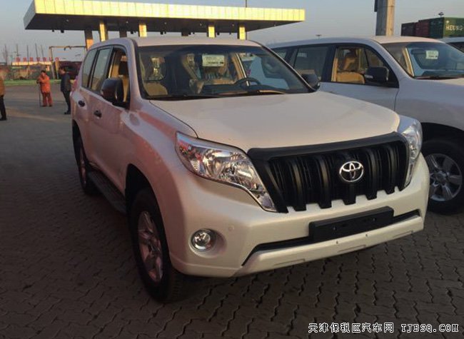 2017款豐田霸道2700中東版 2氣囊/17輪現(xiàn)車(chē)41.8萬(wàn)優(yōu)惠促