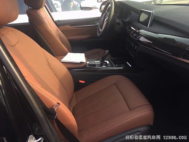 2017款寶馬X5加拿大版3.0T 經(jīng)典越野現(xiàn)車享折扣