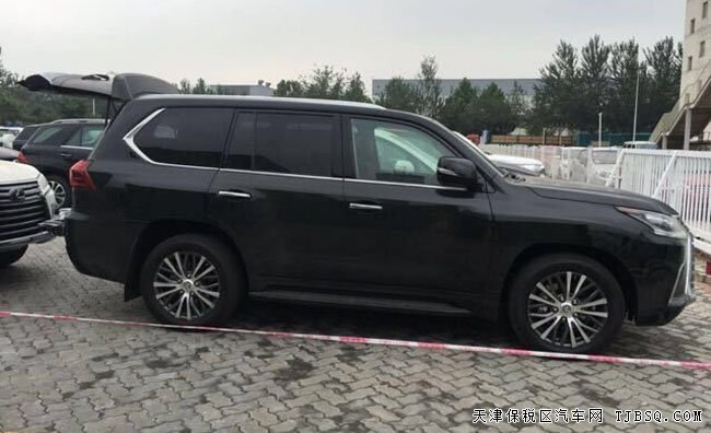 17款雷克薩斯LX570八座SUV 天津港現(xiàn)車(chē)優(yōu)惠起航