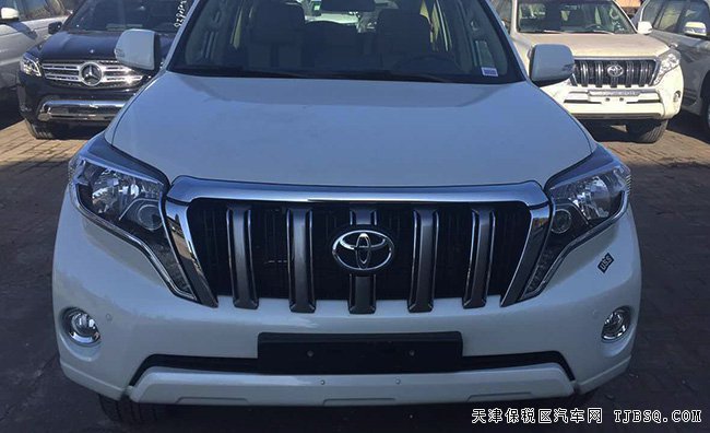 2017款豐田霸道2700中東版 真皮/外掛/10寸導(dǎo)航現(xiàn)車42萬