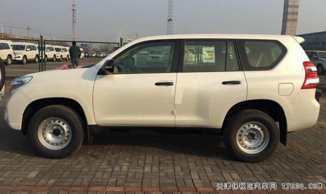 2017款豐田霸道270中東版 經(jīng)典越野現(xiàn)車優(yōu)惠來襲