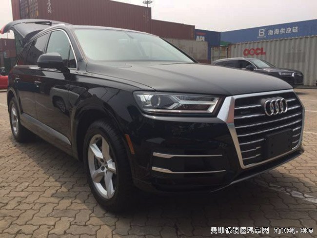 2017款奧迪Q7加規(guī)版七座 全景天窗/三區(qū)空調(diào)現(xiàn)車70萬購