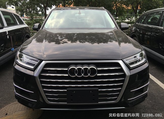 2017款奧迪Q7加規(guī)版 平行進(jìn)口七座SUV現(xiàn)車優(yōu)惠來襲