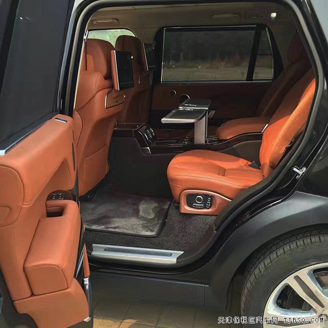 2016款路虎攬勝5.0T巔峰創(chuàng)世加長(zhǎng)版 SV版現(xiàn)車(chē)特賣(mài)