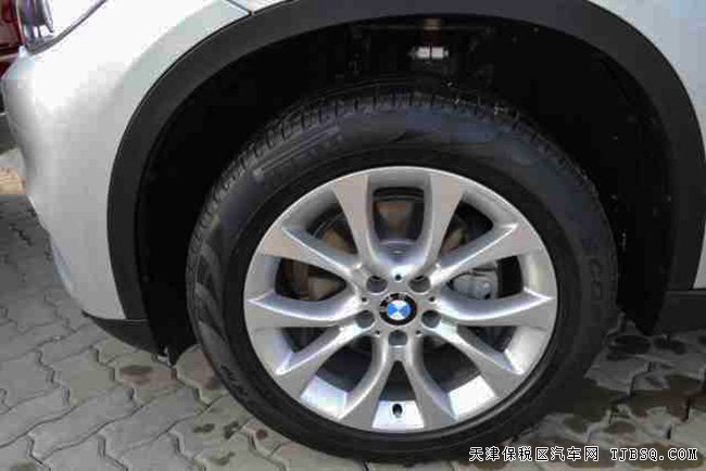 2017款寶馬X5墨西哥版經(jīng)典SUV 全景天窗/19輪現(xiàn)車66萬購