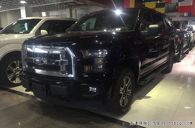 平行進(jìn)口車福特勇猛者3.5T七座SUV 17款現(xiàn)車享折扣