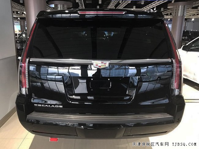 2016款凱迪拉克凱雷德6.2L美規(guī)版 ESV加長(zhǎng)版現(xiàn)車142萬(wàn)