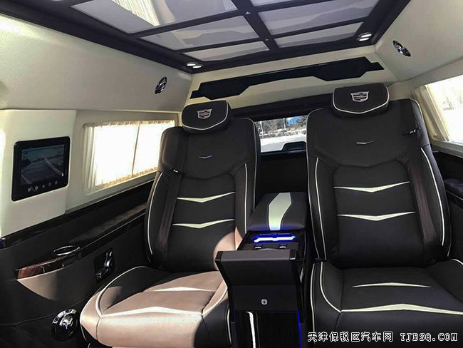 2016款凱迪拉克總統(tǒng)一號(hào)伯爵版 6.2L現(xiàn)車218萬優(yōu)惠酬賓