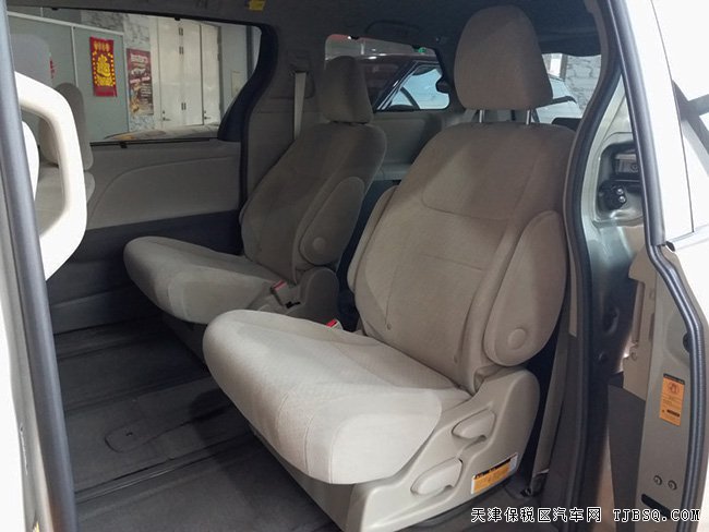 17款豐田塞納3.5L兩驅(qū)版商務(wù)MPV 電動(dòng)門/八座現(xiàn)車42.5萬(wàn)