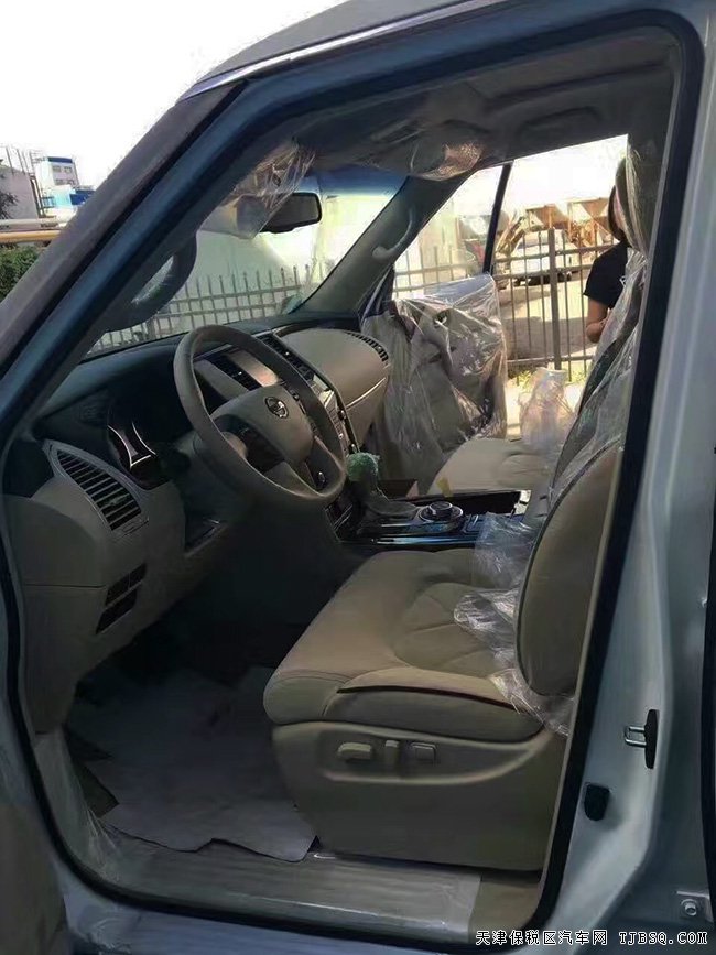平行進(jìn)口日產(chǎn)尼桑途樂Y62中東版 17款現(xiàn)車惠滿津港