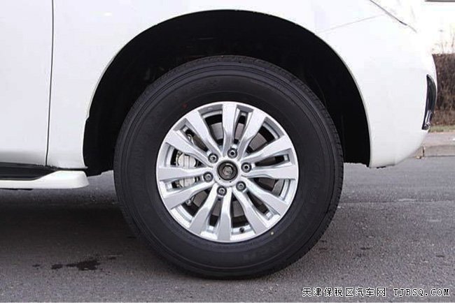 17款日產(chǎn)尼桑途樂Y62中東版 平行進口車優(yōu)惠促