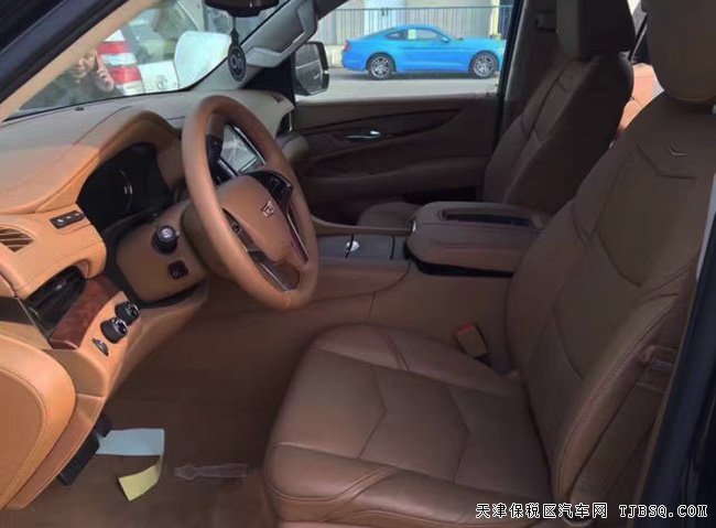 2017款凱迪拉克凱雷德6.2L 奢華美式越野現(xiàn)車優(yōu)惠購