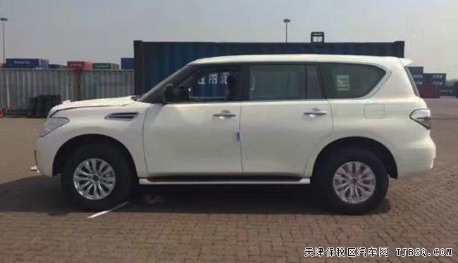 2017款日產(chǎn)途樂Y62中東版 18輪/差速鎖/冰箱現(xiàn)車51.2萬