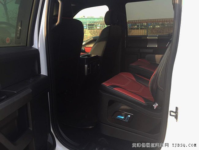 平行進口車福特勇猛者3.5T七座SUV 17款現(xiàn)車72.8萬勁惠