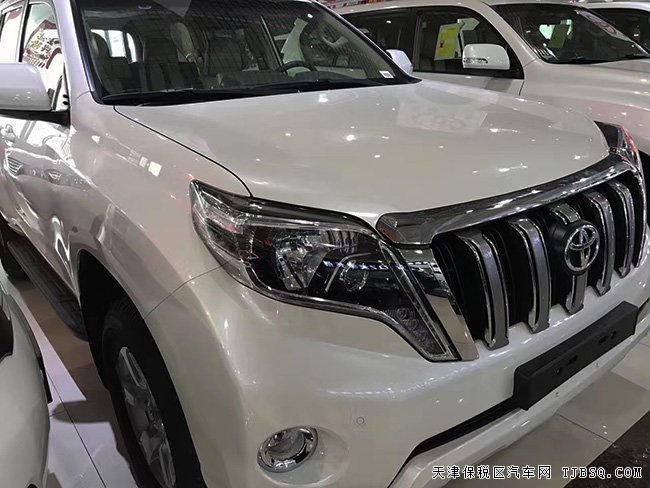2017款豐田霸道2700中東版 外掛/真皮/10寸導航現(xiàn)車41萬