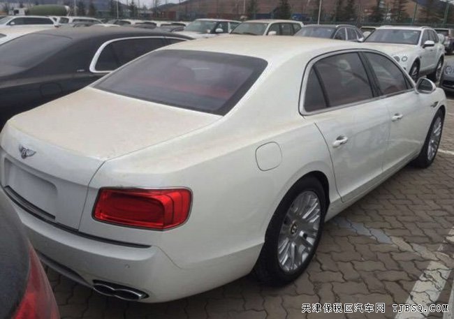 2017ewY4.0T V8AI܇ WҎ(gu)F(xin)܇A