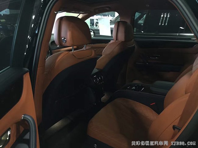 2017款賓利添越6.0T W12歐規(guī)版 天津港現(xiàn)車458萬享奢華
