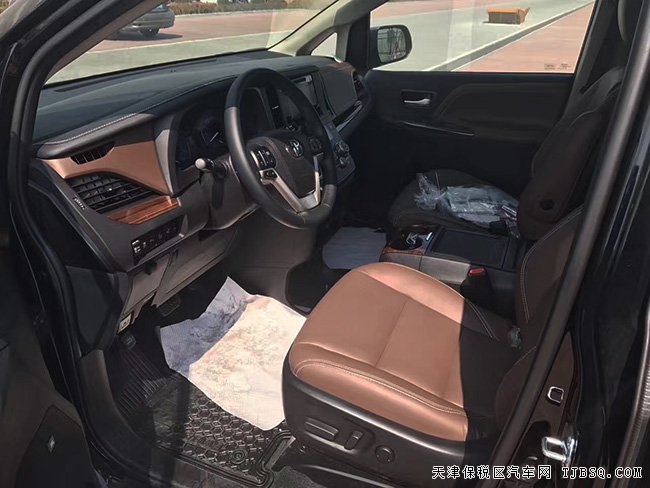 2017款豐田塞納3.5L四驅(qū)版 電動(dòng)門/18輪/7座現(xiàn)車47.5萬