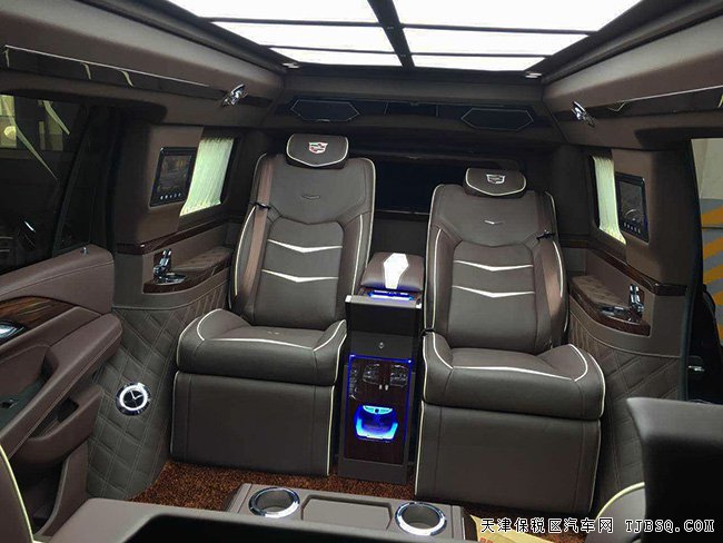 平行進口車凱迪拉克總統(tǒng)一號 2017款現(xiàn)車258萬惠滿津城