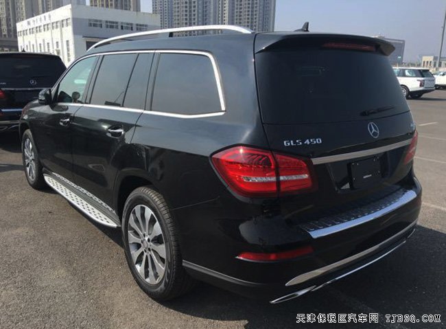 2017款奔馳GLS450美規(guī)版 全景/停車(chē)包/外觀(guān)包現(xiàn)車(chē)105萬(wàn)