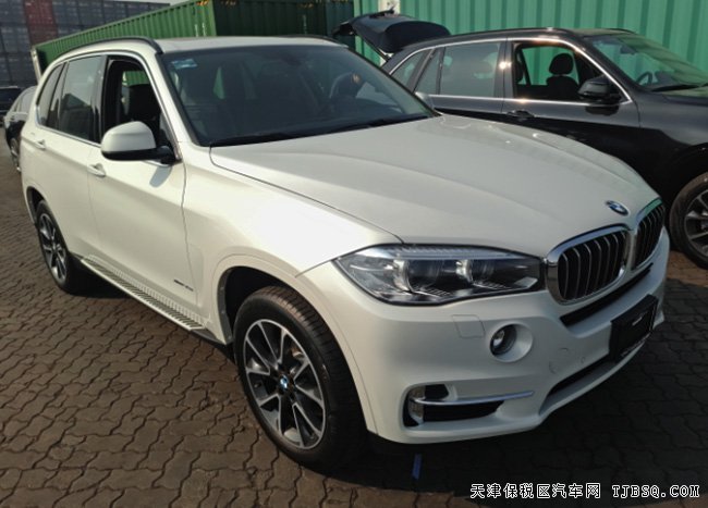 2017款寶馬X5墨西哥版 全景天窗/液晶儀表現(xiàn)車68.5萬起