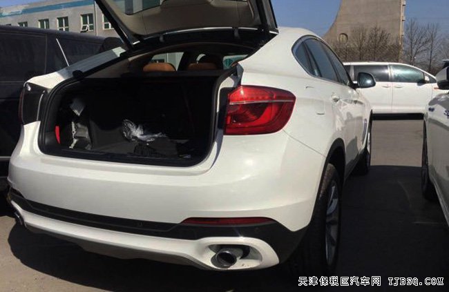2017款寶馬X6墨西哥版 19輪/天窗/外觀包現(xiàn)車71.5萬樂享